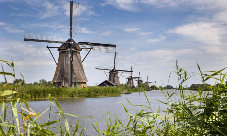 https://v1.kinderdijk.nl/wp-content/uploads/2023/06/Kinderdijk_schilderworkshop_Card-1340x804-1.jpg