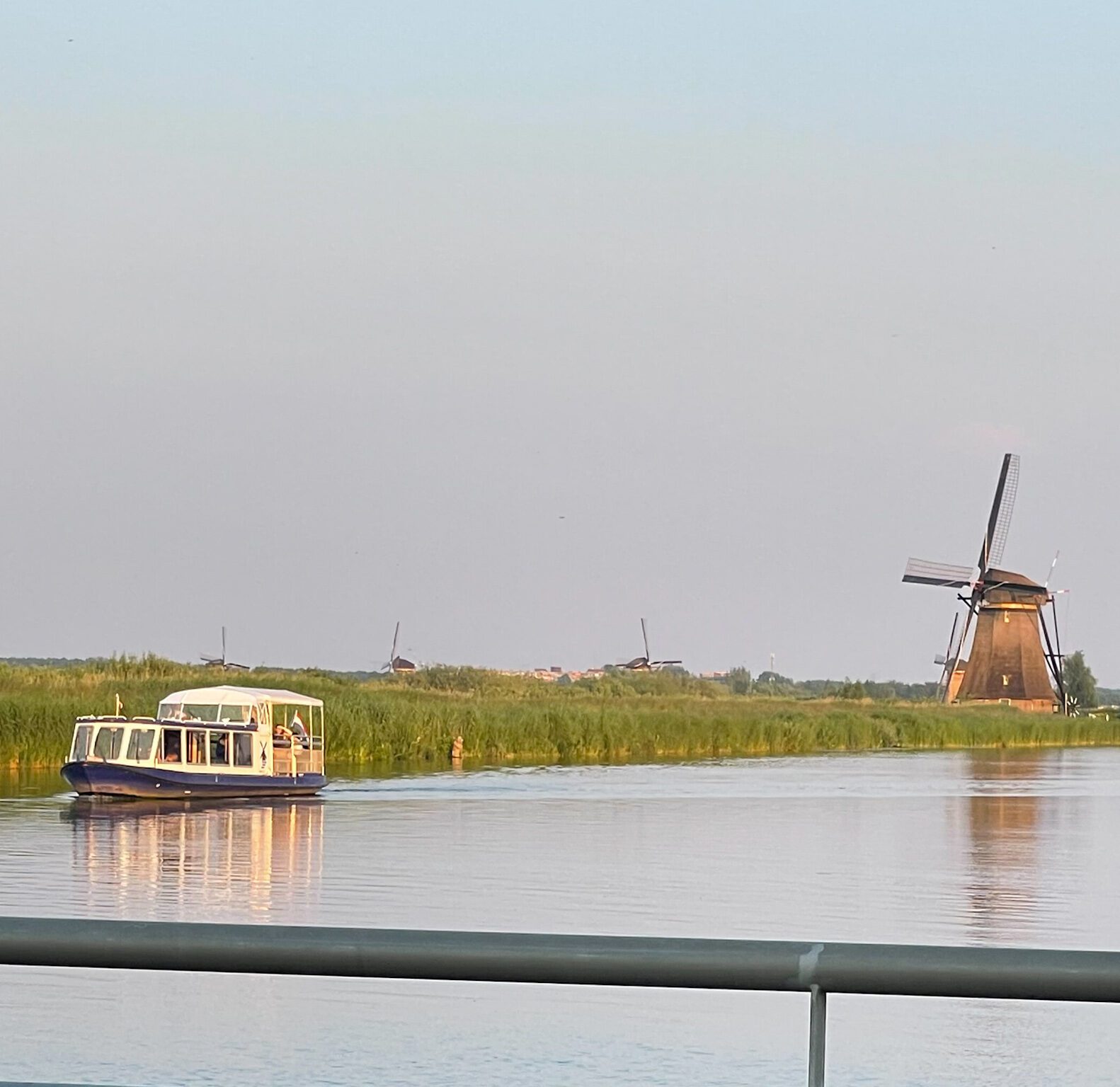 Avondopenstelling in Kinderdijk