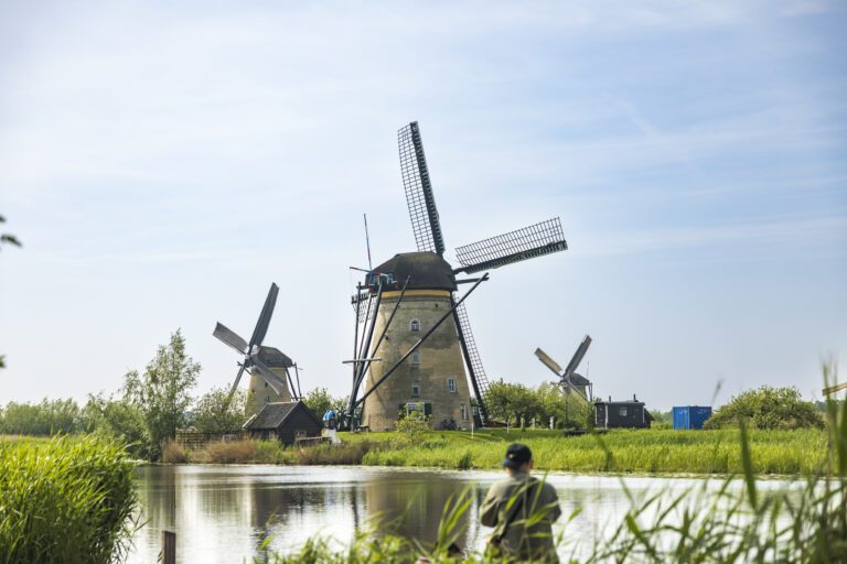 https://v1.kinderdijk.nl/wp-content/uploads/2024/05/20240511-Kinderdijk-Molendagen_039-scaled.jpg