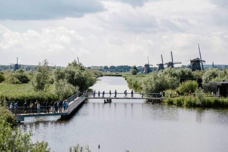 https://v1.kinderdijk.nl/wp-content/uploads/2025/01/Groepsentree-scaled.jpeg